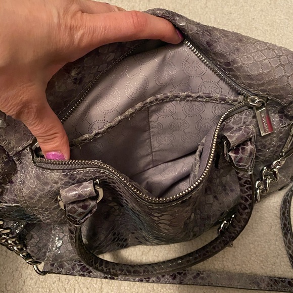 Michael Kors bag with matching wallet - Picture 11 of 11